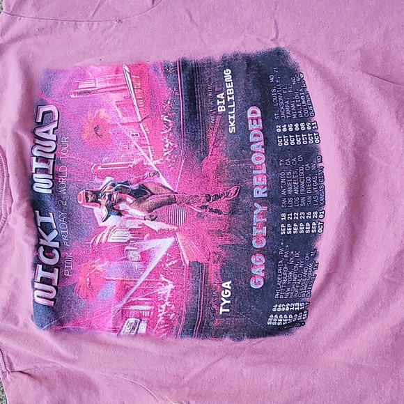 Nicki Minage Tee Size M - Picture 2 of 2